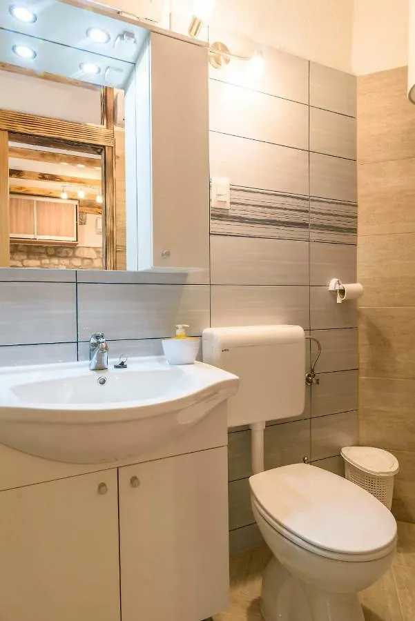 Apartment Lorena Trogir Croatia
